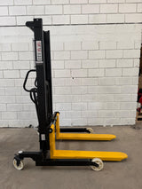Apilador Manual Ajustable  1 TON hakuba