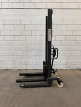 Apilador manual 1 TON